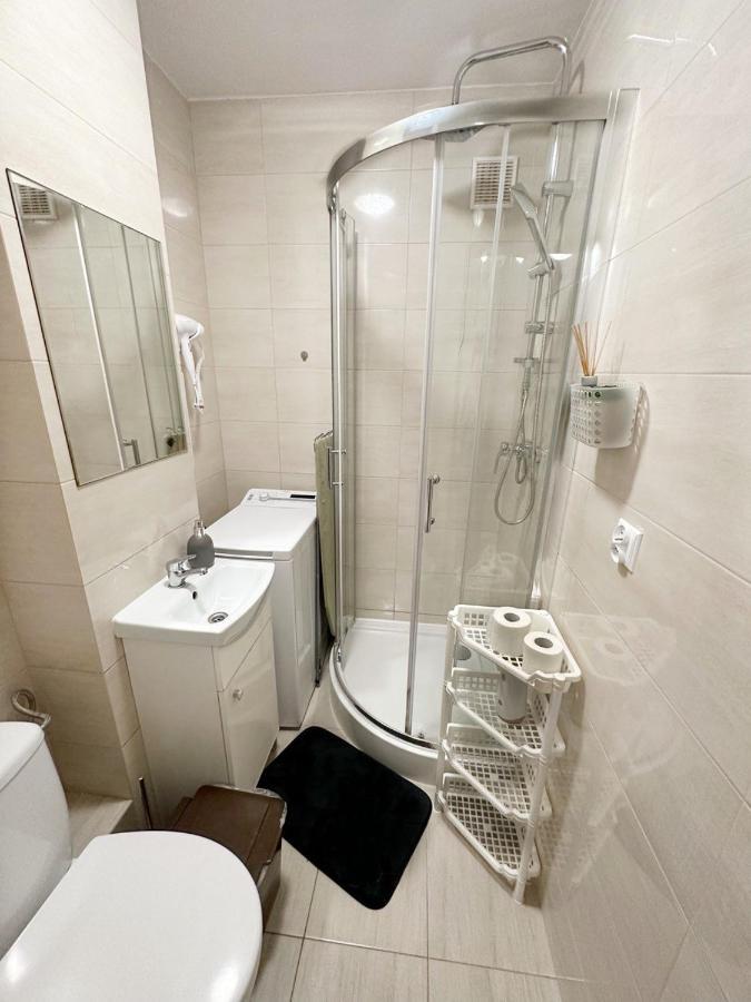 Anielewicza 26 Rooms Warsaw Luaran gambar